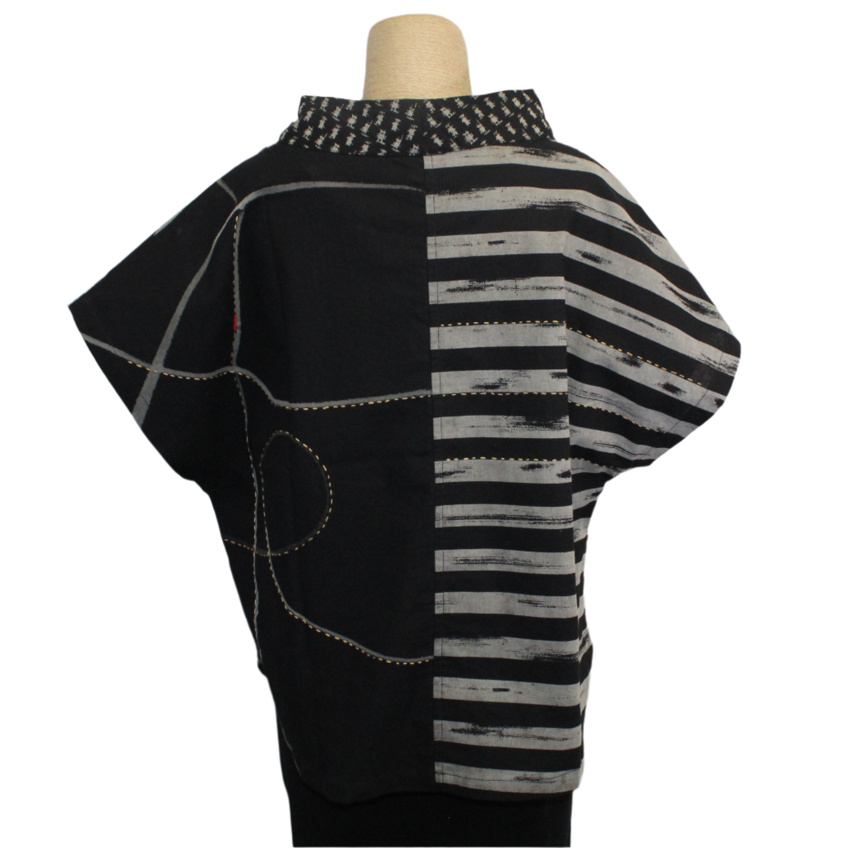 Yaza Top, Stand-Up Collar, Black/Grey M/L