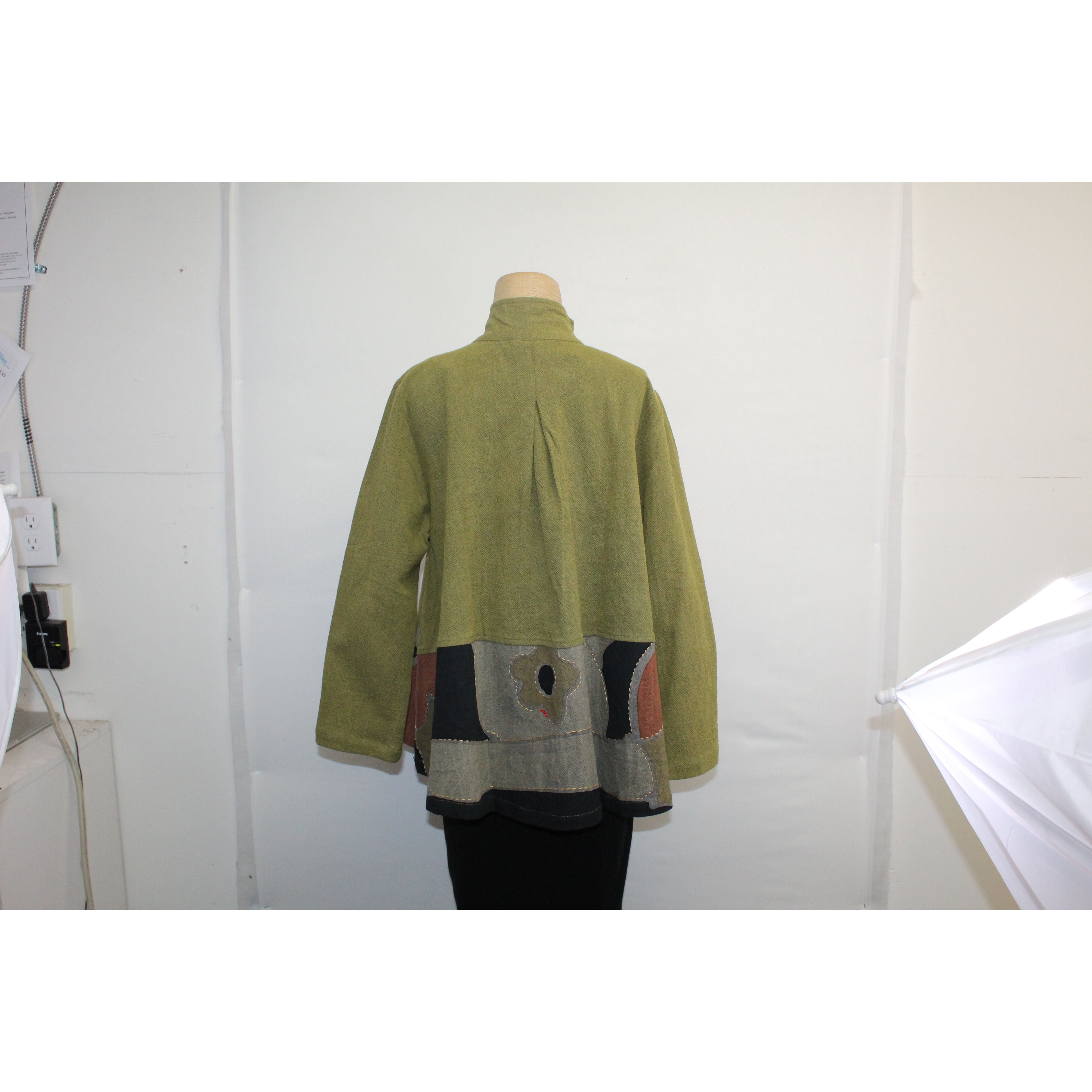 Yaza Jacket, Art Shirt, Mustard/Olive M/L