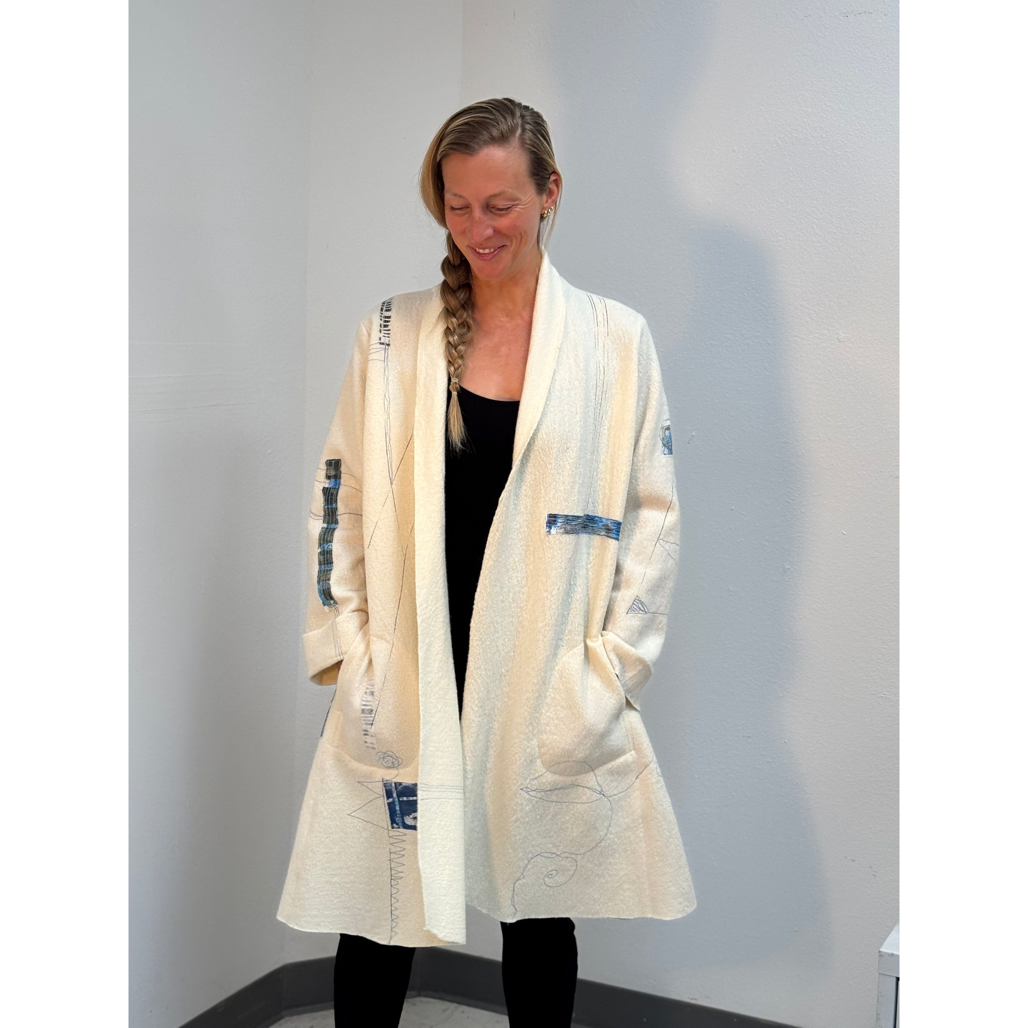Holly Badgley Coat, Boil Wool, Short, White/Blue, M/L