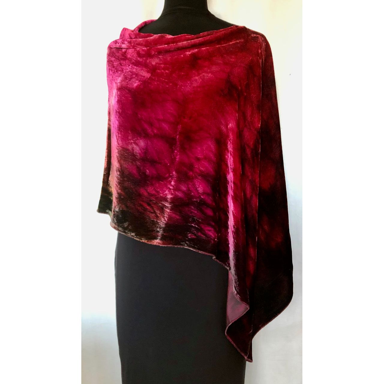 Doshi Poncho, Winsome, Velvet Tabasco, OS Fits S-XL