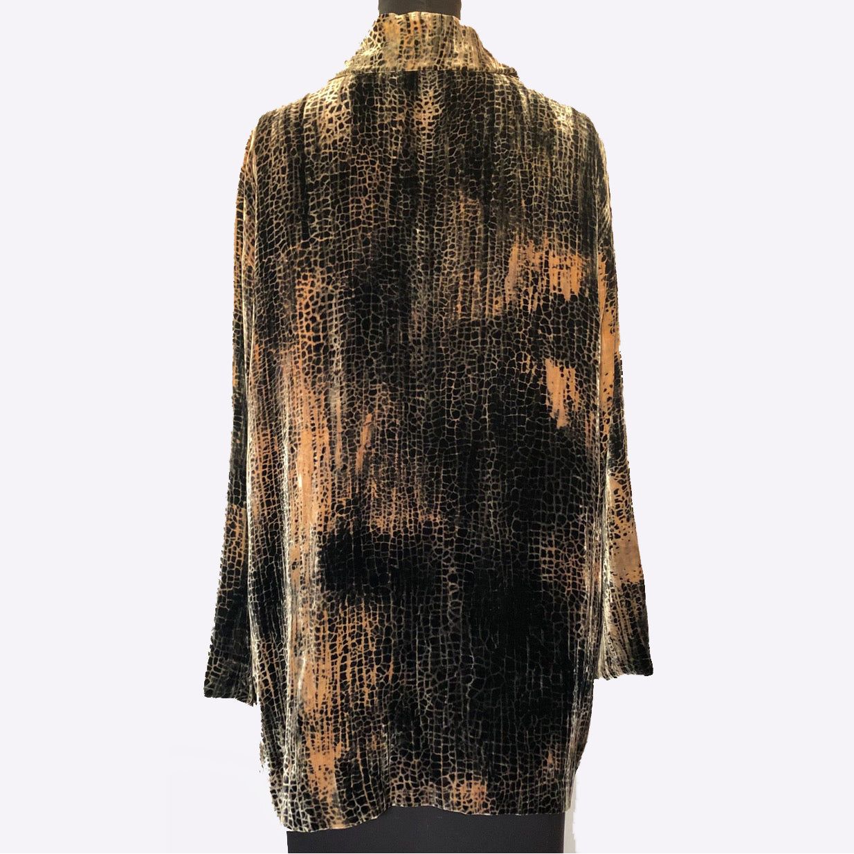 Doshi Coat, Leading Lady, Almond/Black Frost, Velvet, M/L