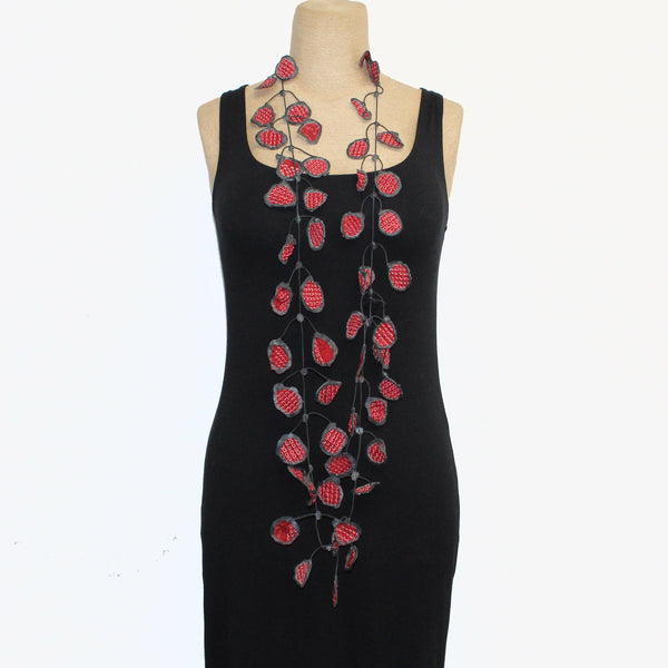 Annemieke Necklace, Kimono, Burgundy