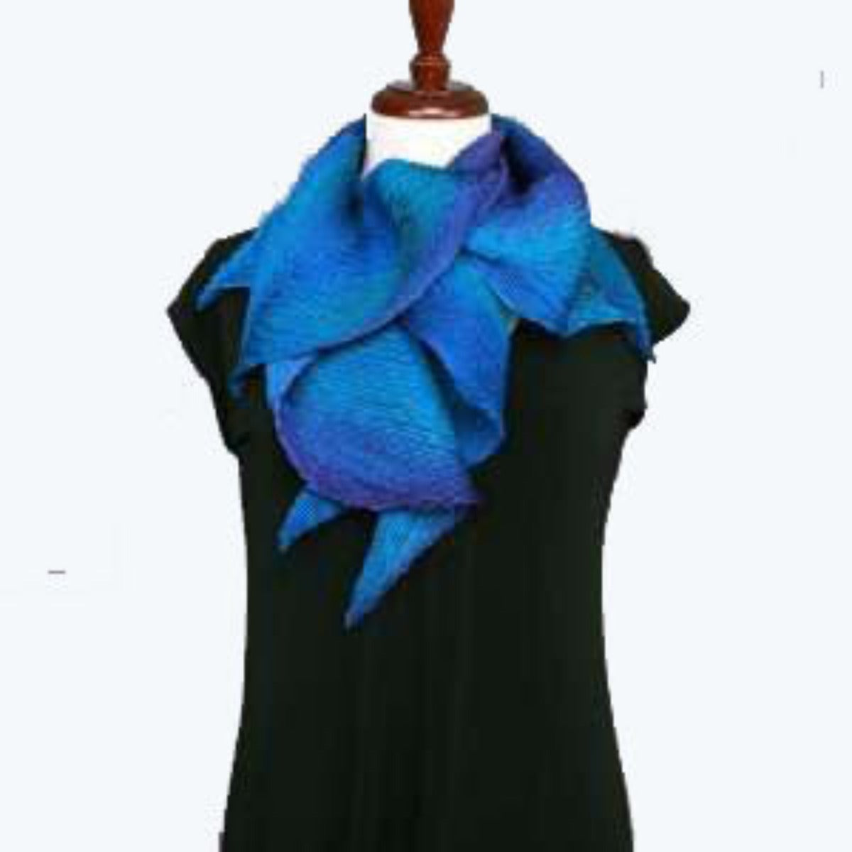 Cathayana Scarf, Zigzag, Blues