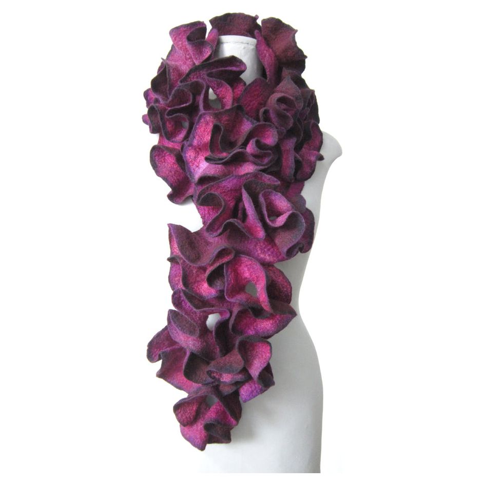Dagmar Binder Collar, Ruffled, Fuchsia