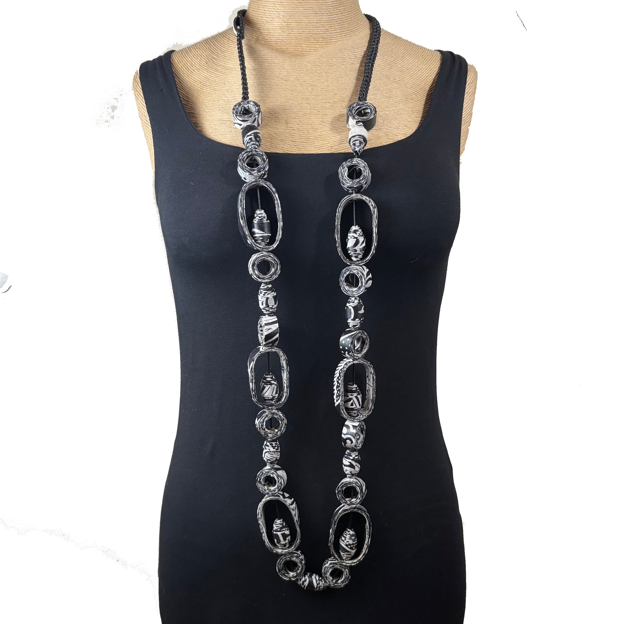 Jianhui London Necklace, Rings, Black/White