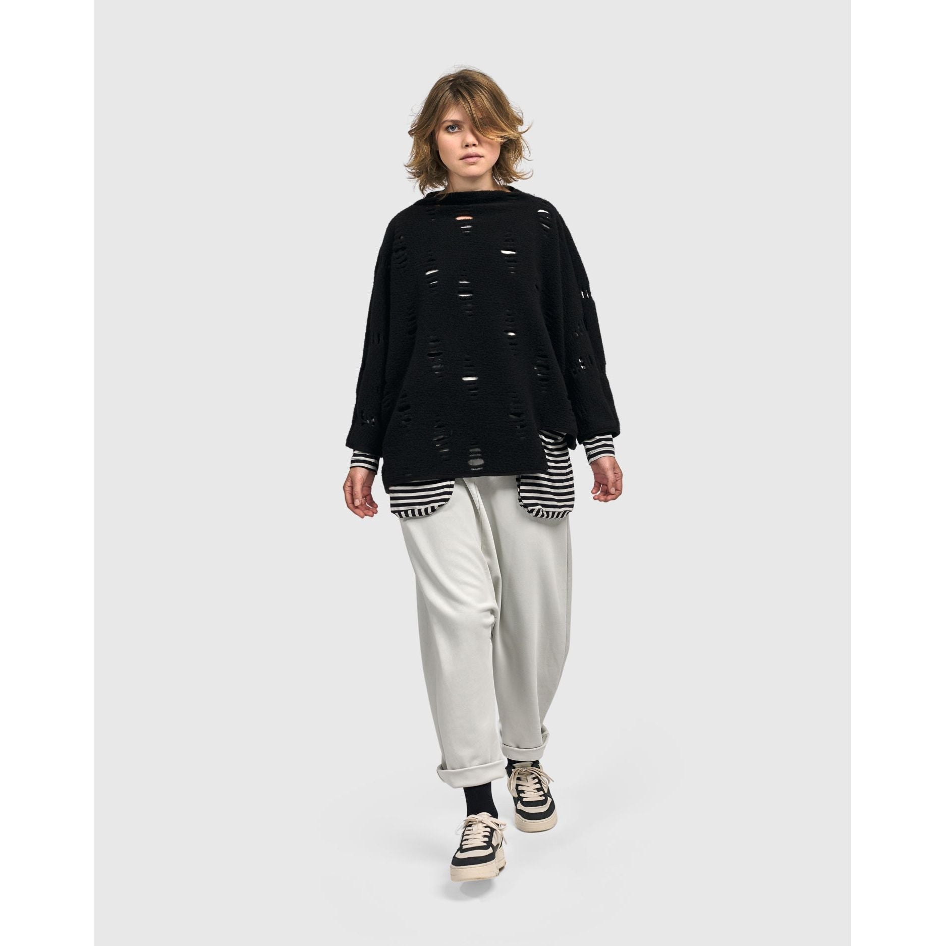 Alembika Pullover, Urban Spellbound, Rifts. Black L