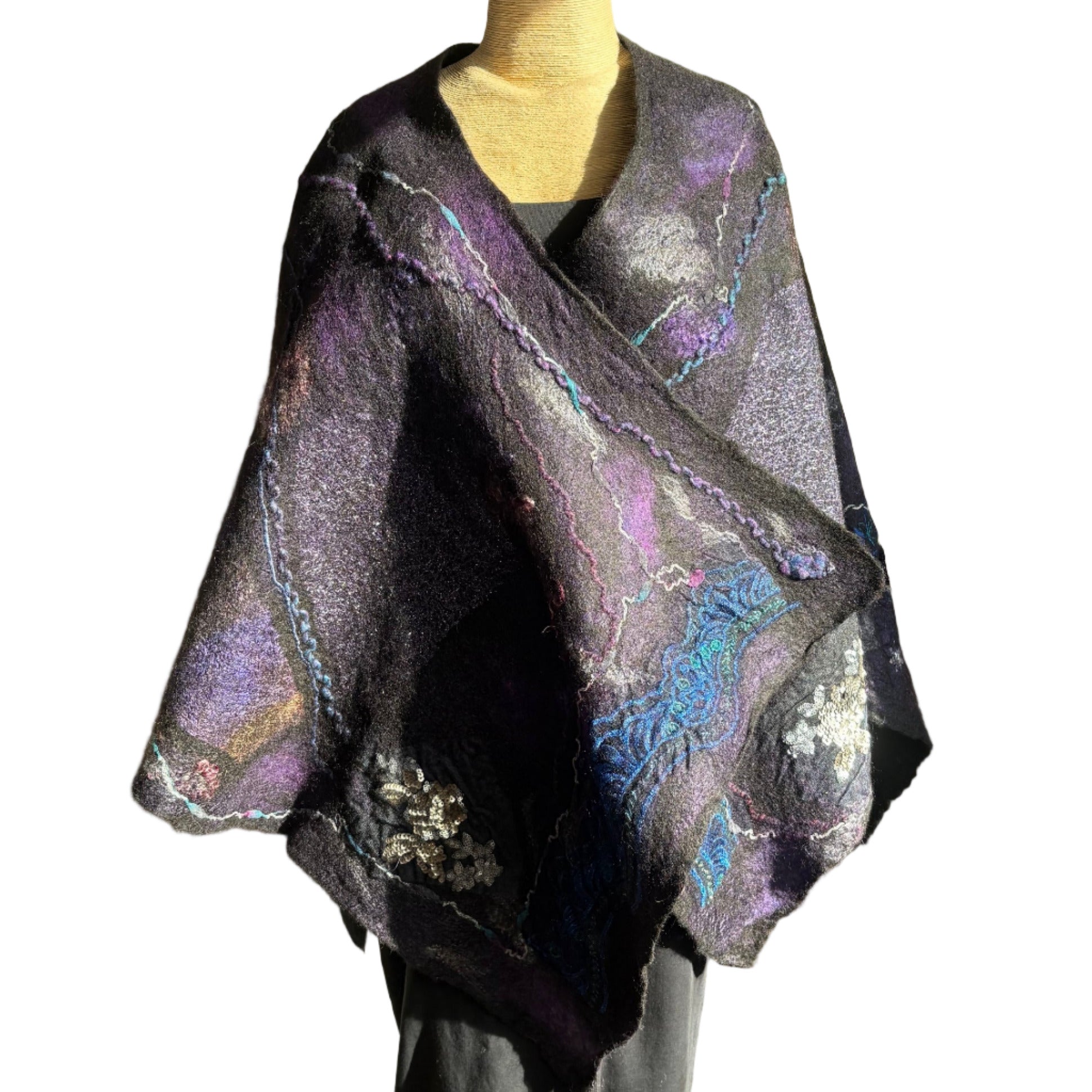 Enchanted Fibers Shawl, Purple/Silver, OS