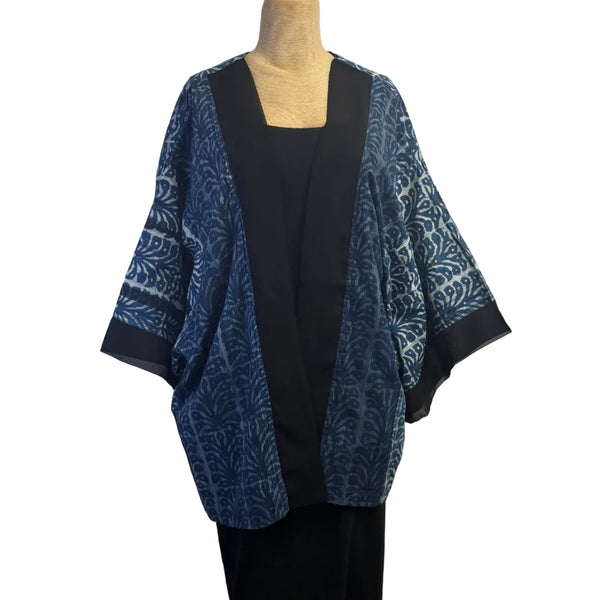 Sudarshan Kimono, Blue/White/Black, Akola, XL
