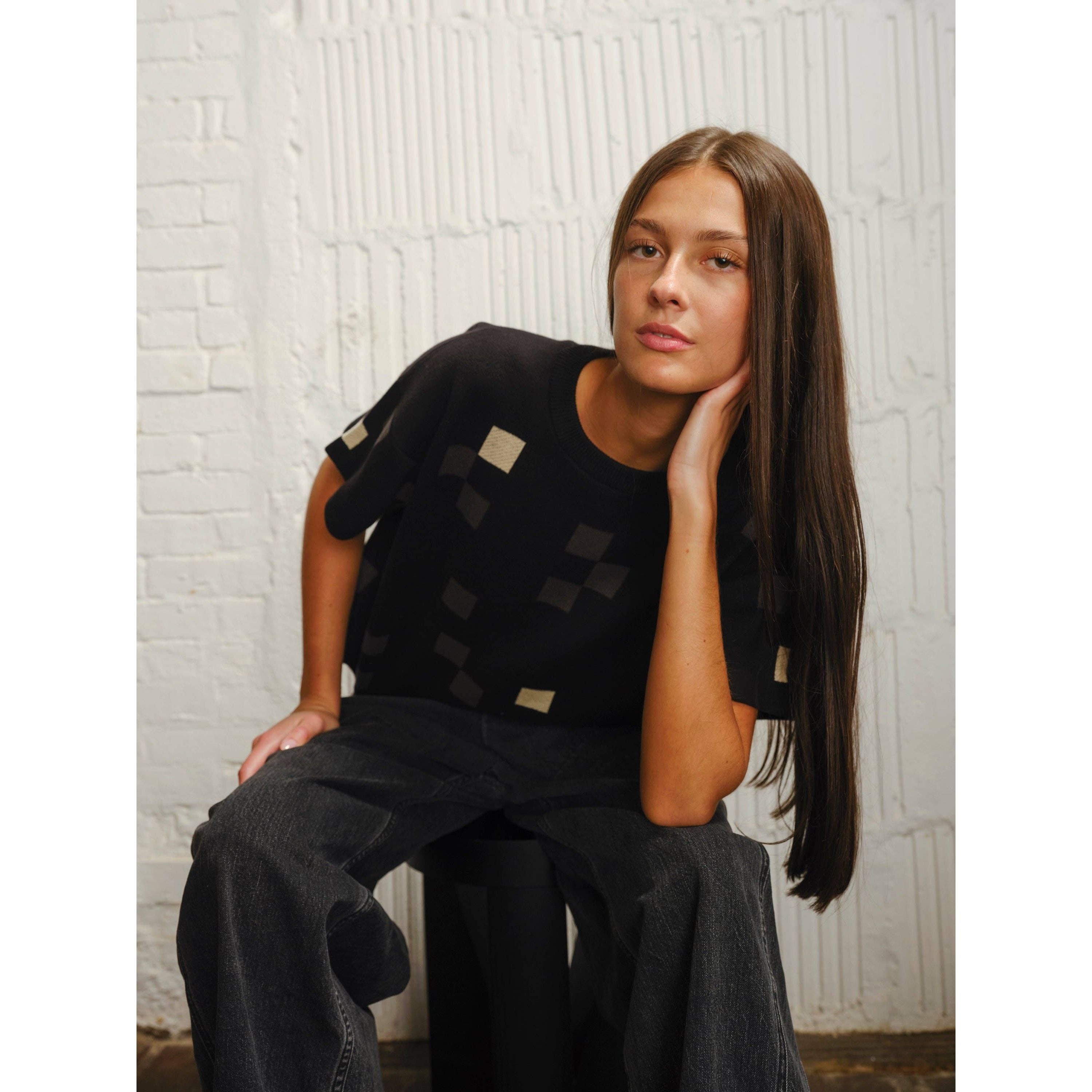 The Endery Tee, Albers, Obsidian, Charcoal/White/Pale Brown