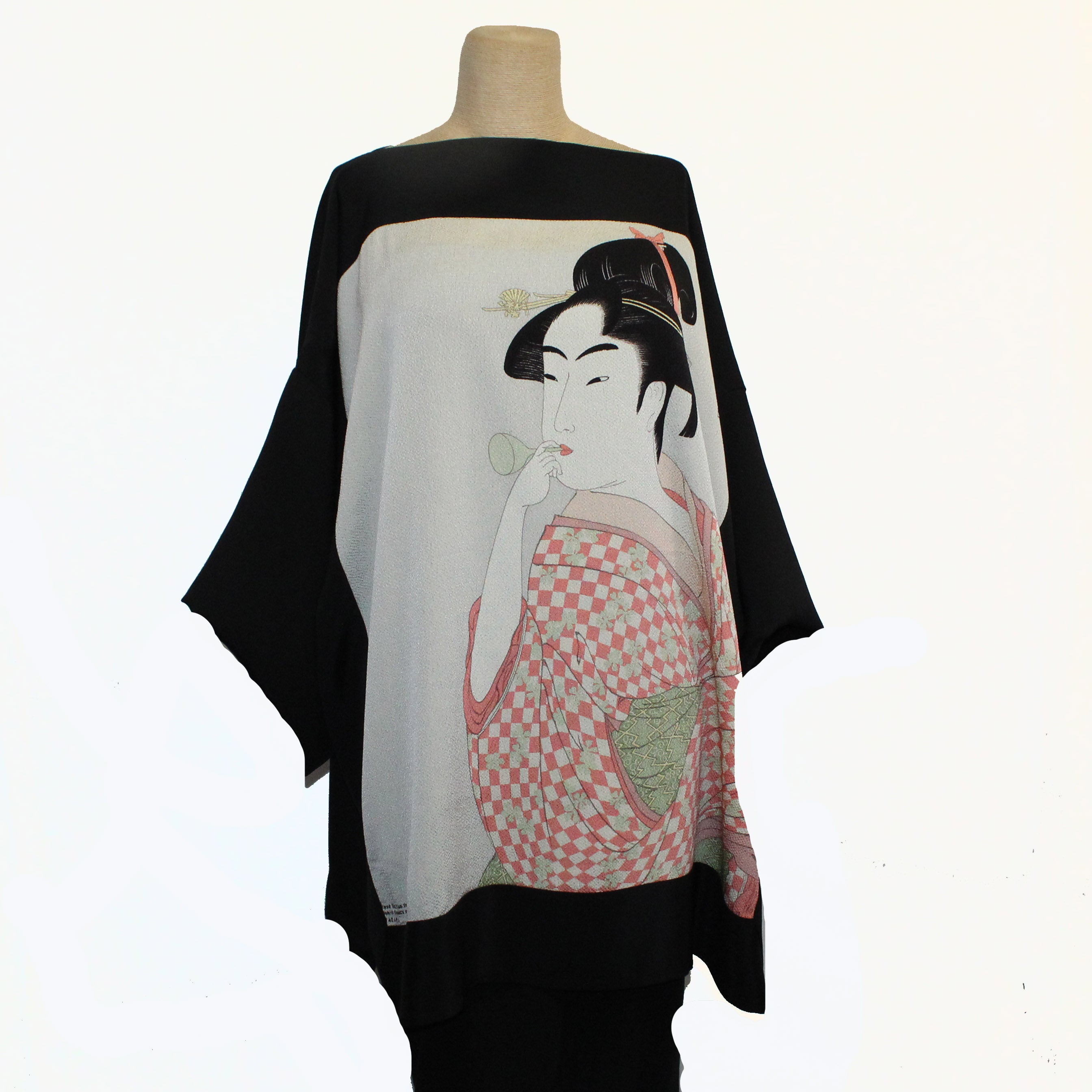 Constance West Kimono, Utamaro Geisha, Black/White, OS