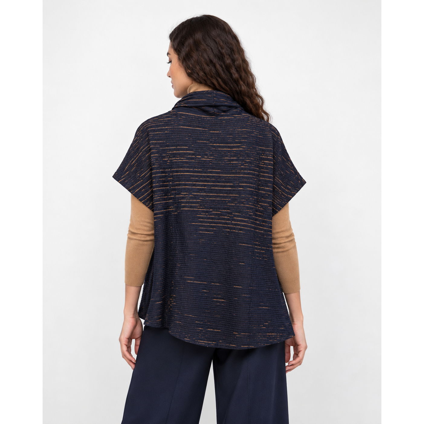 Ozai N Ku Jacket, Navy/Gold M/L & L/XL