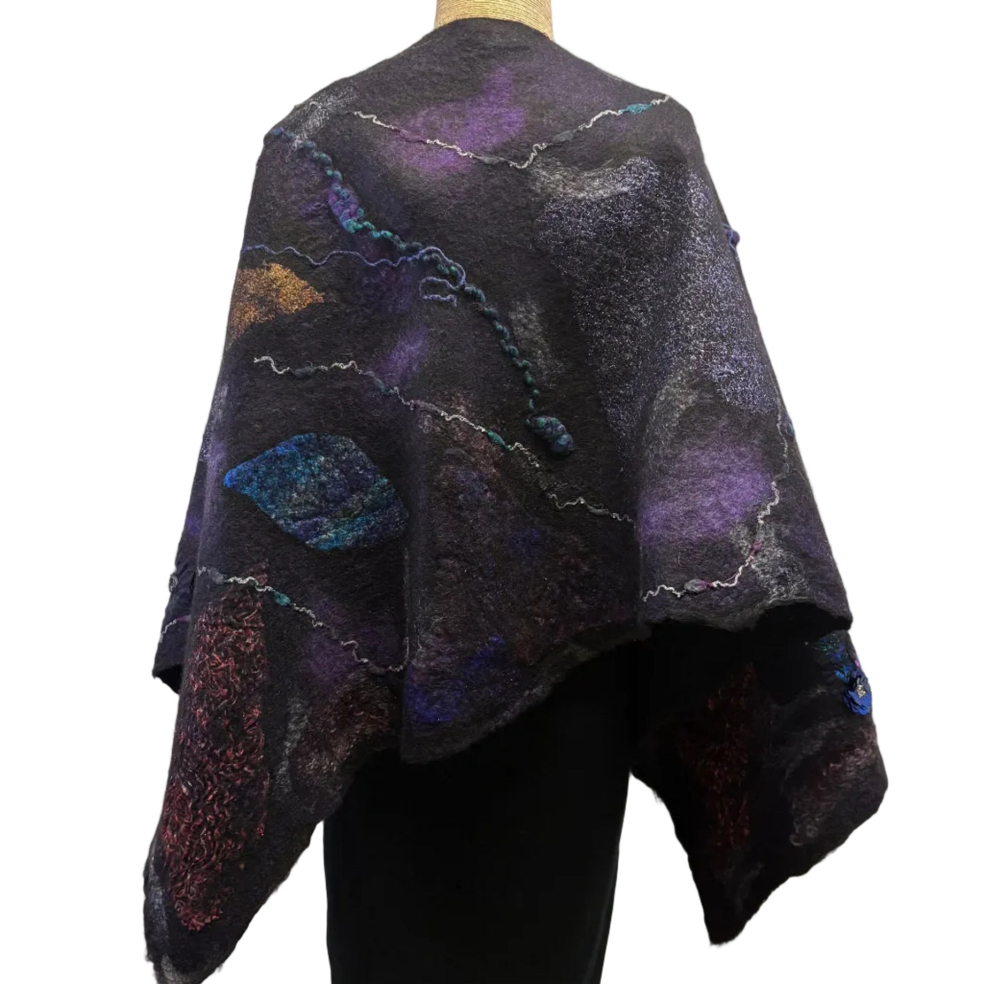 Enchanted Fibers Shawl, Purple/Silver, OS