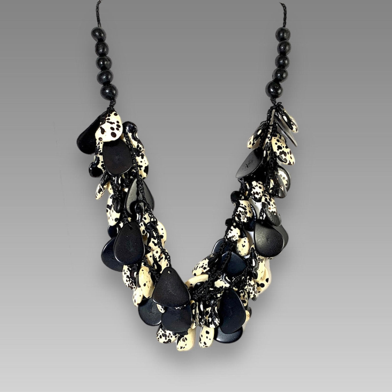 Lula Castillo Necklace, Lima Negro, Black