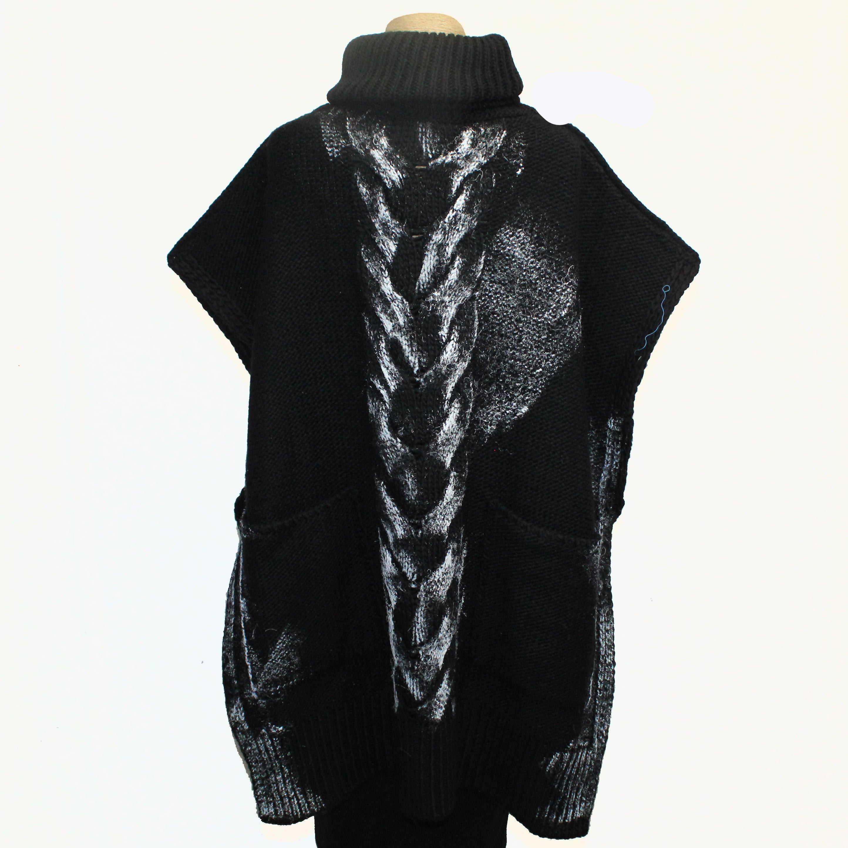 Pier Antonio Gaspari Sweater Tunic, Black/White L