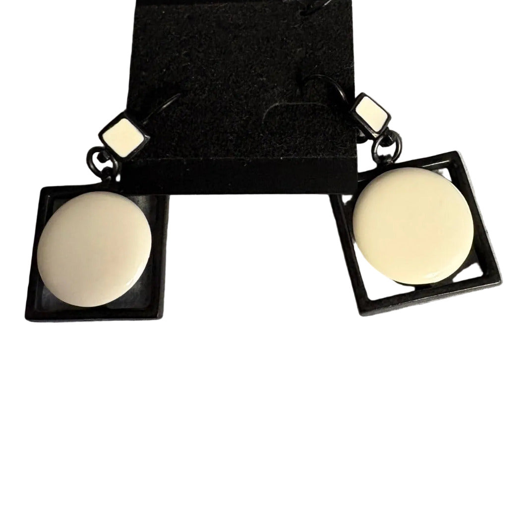 Thierry Joo Earrings, Reversible, White/Black