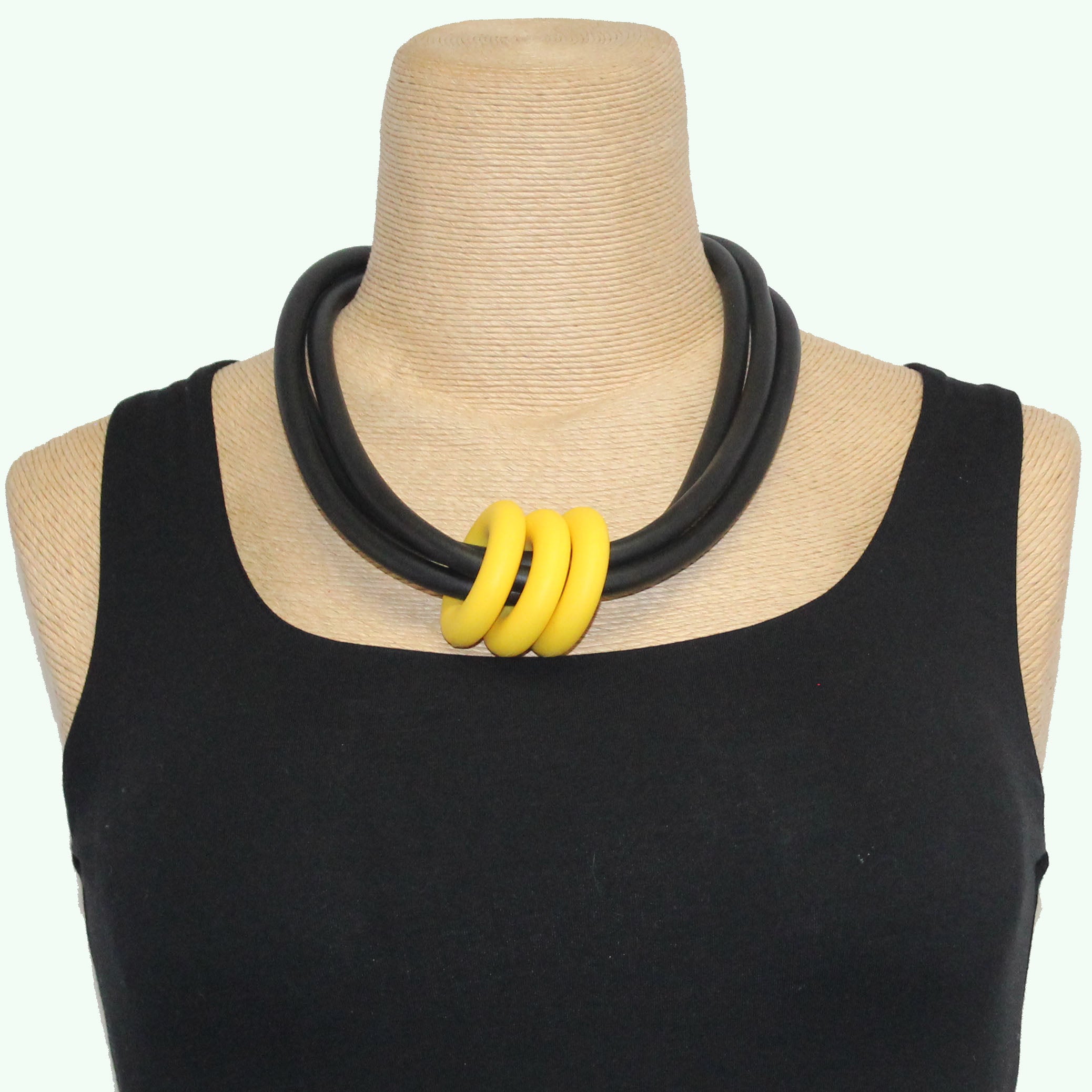 Frank Ideas Necklace, Triple Ring, Black/Yellow