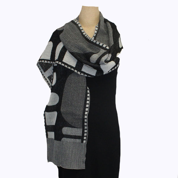 Nuno Shawl, Half Size, Roll Up, Natural/Black